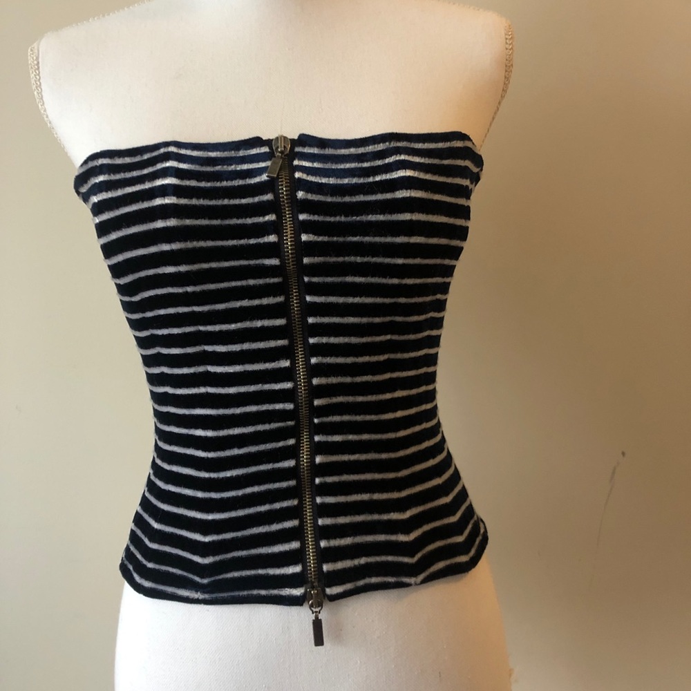 Authentic Giorgio Armani corset top It size 38,